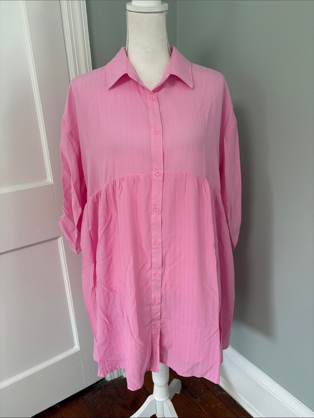 entro‎ Pink Button-Front Tunic Blouse size medium Oversized